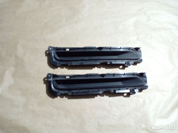 Заглушка бампера Kia Rio 3