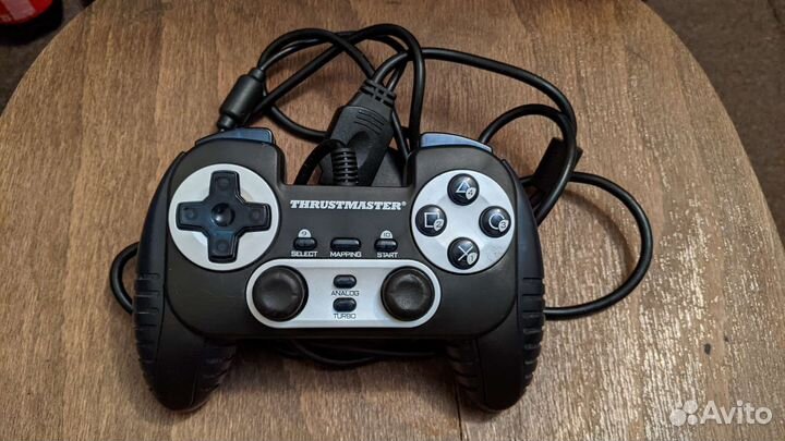 Геймпад Thrustmaster