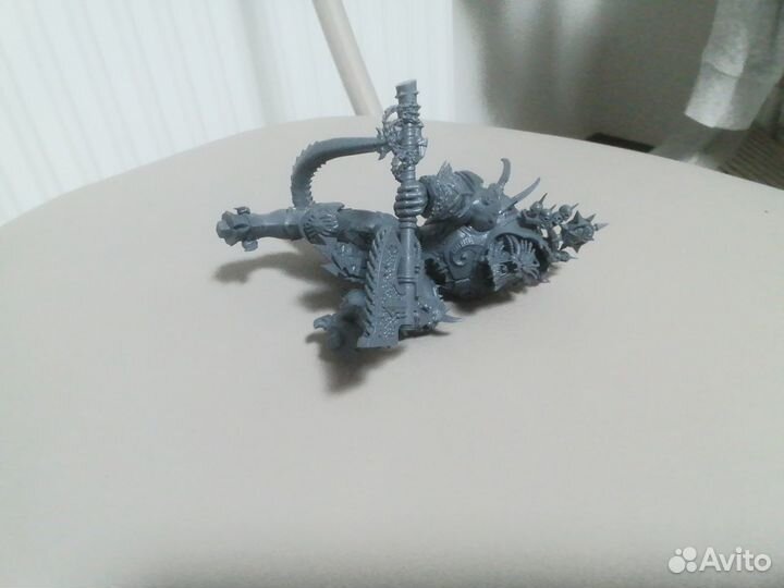 Angron warhammer 40000 miniature