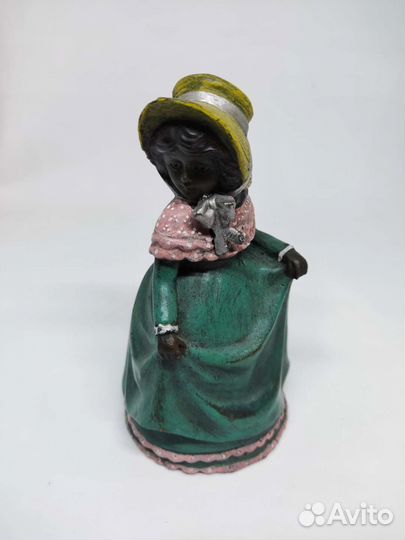 Бронзовый колокольчик -девочка