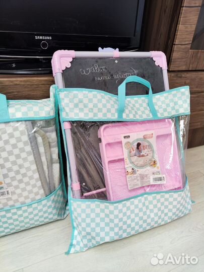 Мольберт с ковриками