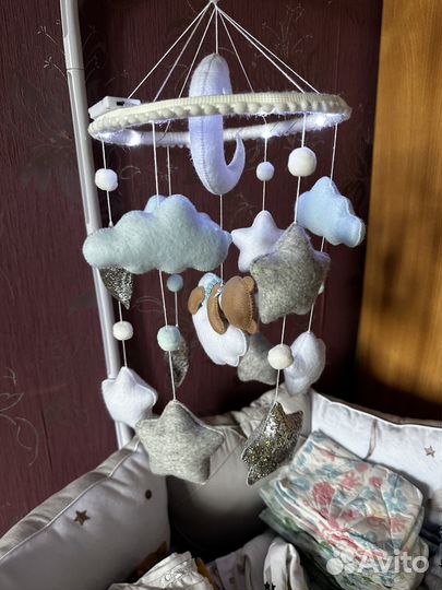 Карусель на кроватку