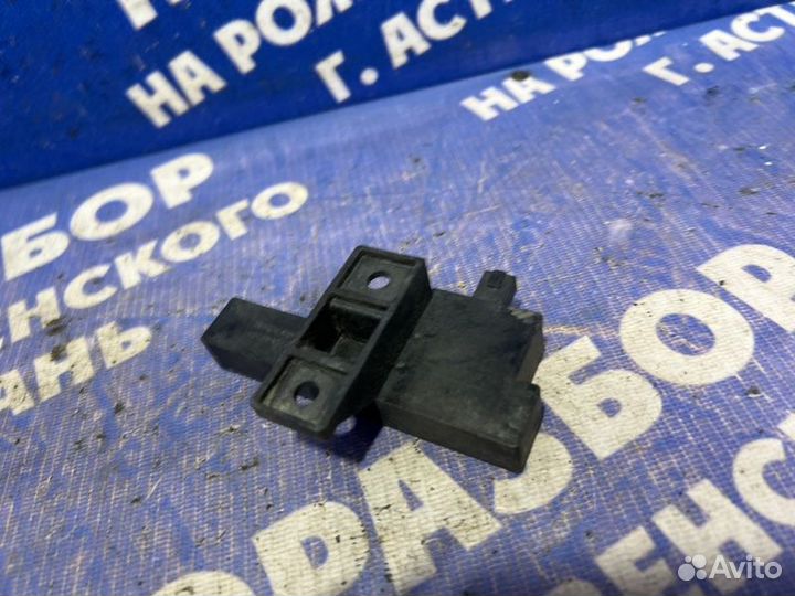 Антенна Audi A7 лифтбэк CGW 2013