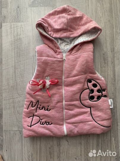Безрукавка для девочки