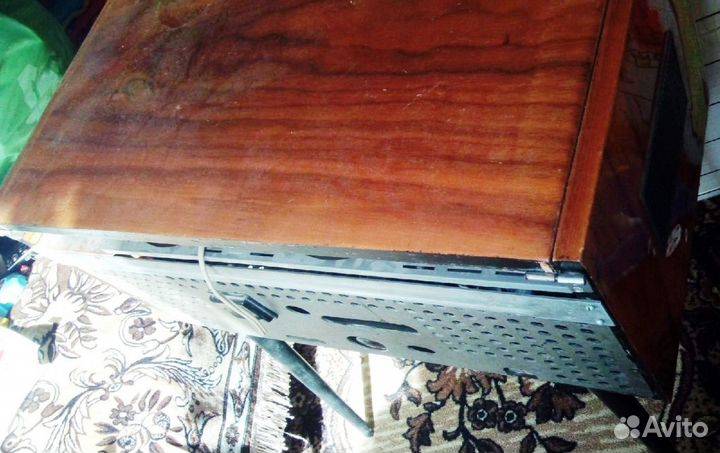 Катушечный магнитофон 