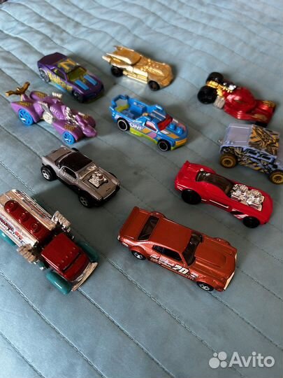 Hot wheels машинки