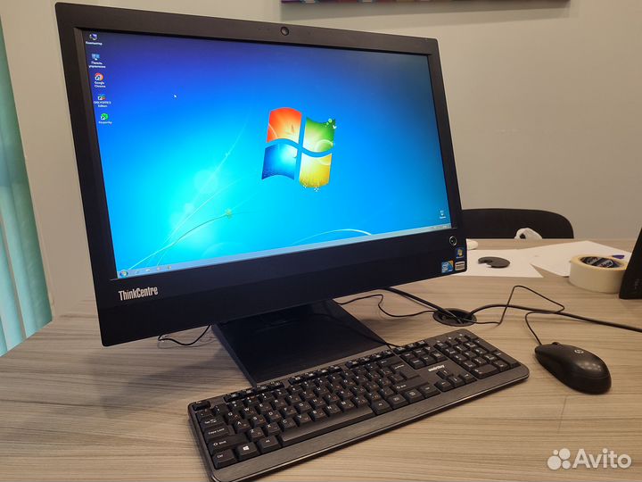 Моноблок Lenovo M90z, 23