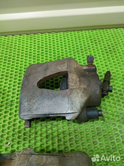 Передний суппорт skoda Octavia a5 BSE