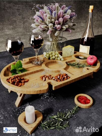 Винный столик деревянный