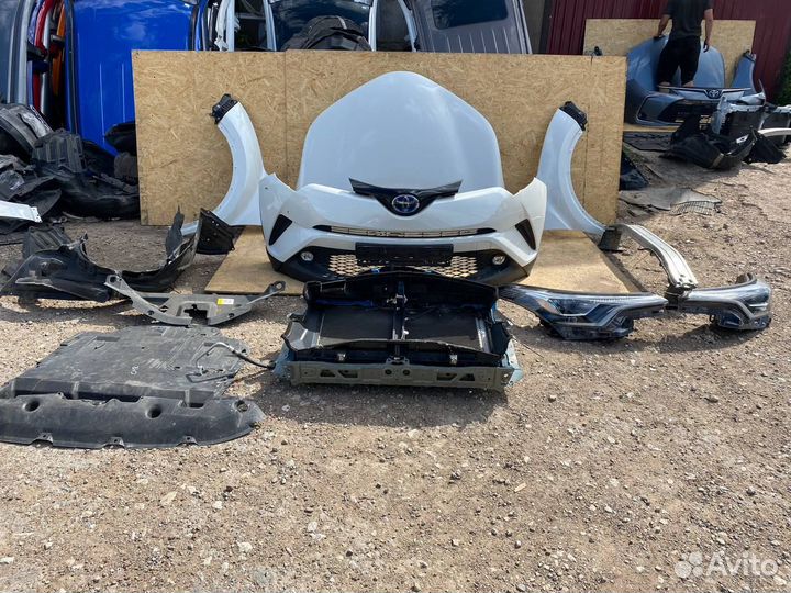 Передняя часть ноускат Toyota C-HR Тойота цхр