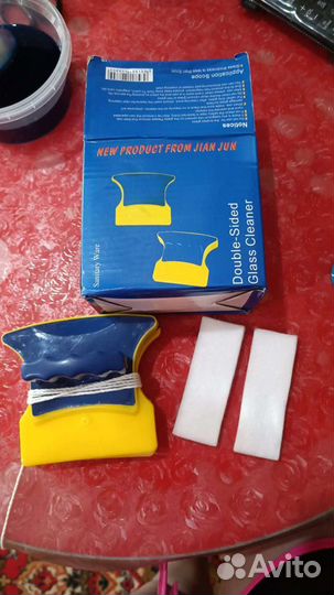 Магнитная щётка для окон