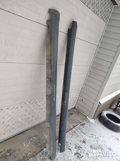 Наакладка порога toyota avensis 250