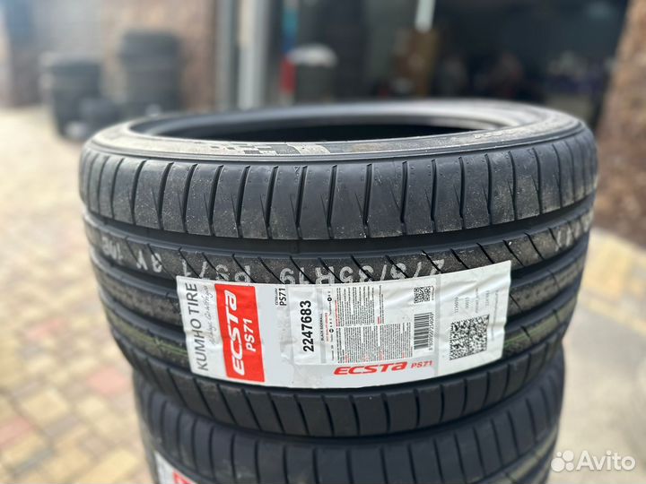 Kumho Ecsta PS71 265/45 R20 108Y