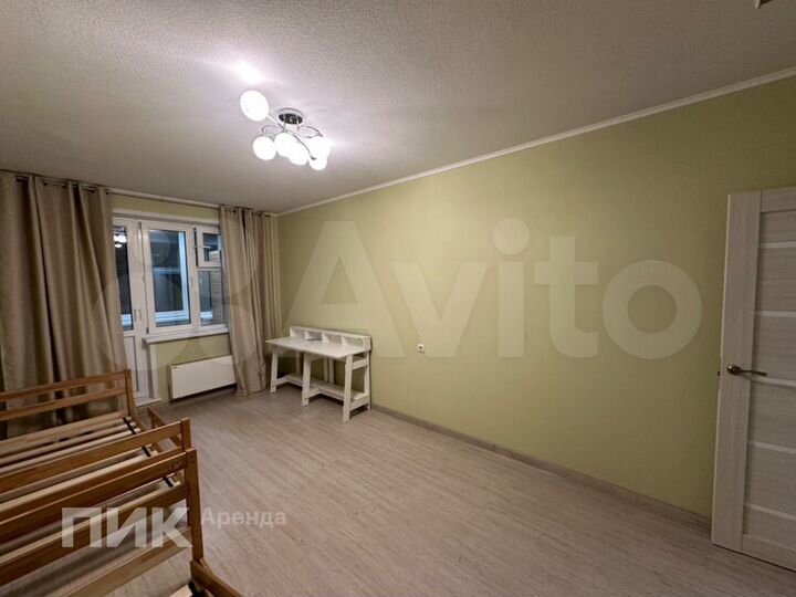 2-к. квартира, 58 м², 5/14 эт.