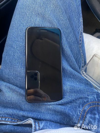 iPhone 7, 32 ГБ