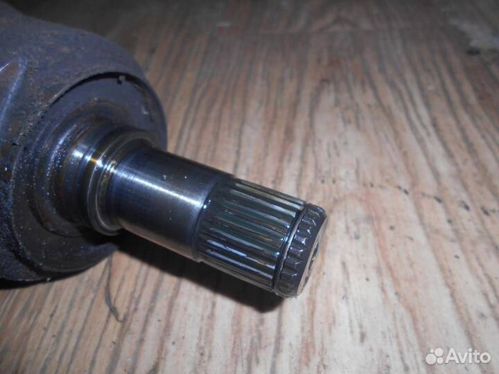 Полуось передняя правая ваз 2114