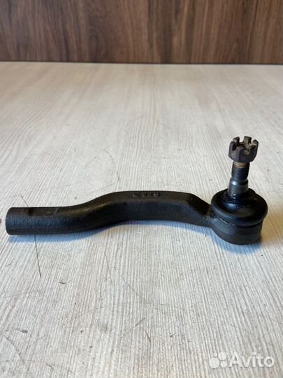 Рулевой наконечник правый Toyota Corolla 180