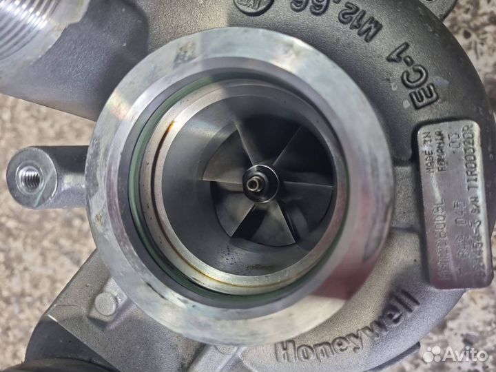 Турбина верхняя BMW X5 M F85 2016 11657849045