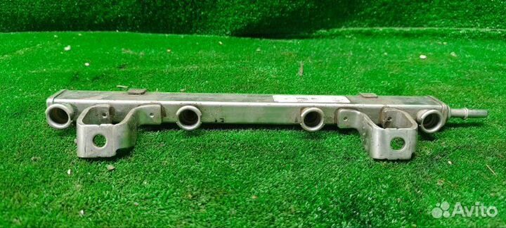 Топливная рампа Mazda 6 седан 2.0 2006