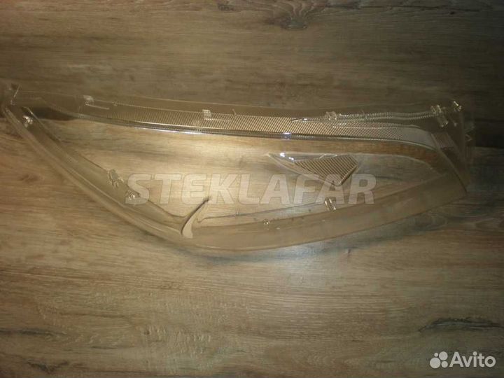 Стекло фары Toyota RAV4 30 (2008-2010) рестайлинг