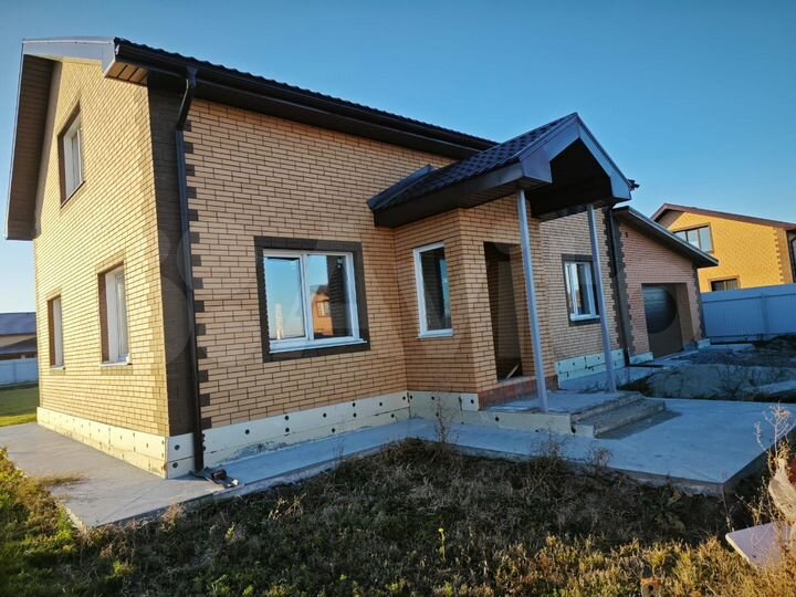 Дом 205,3 м² на участке 15 сот.