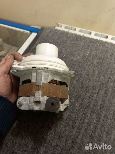 Циркуляционный насос для посудомойки Bosch