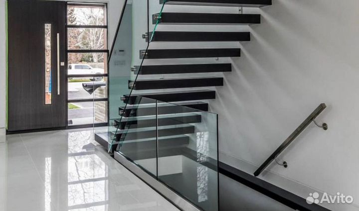 Перила из стекла