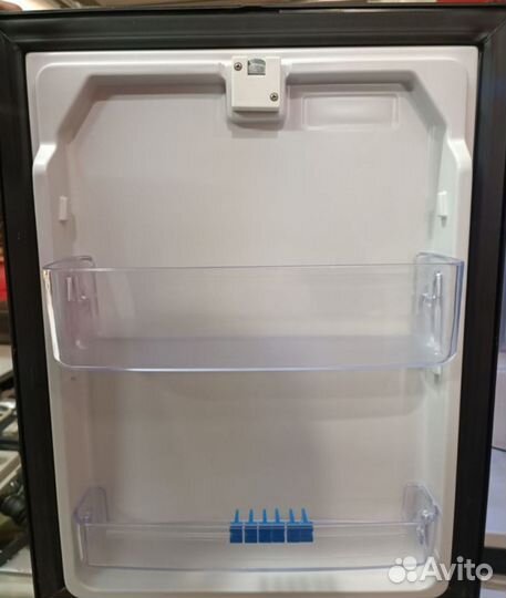 Холодильник минибар Coolmann OBT 30B