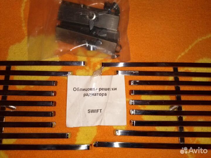 Suzuki Swift Решетка радиатора Sport (хром)