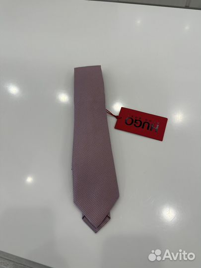 Галстук мужской Hugo Boss розовый