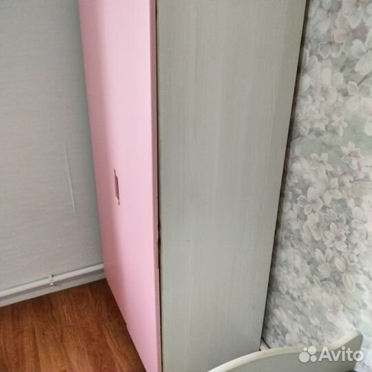 Детский шкаф для девочки