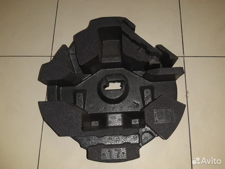 Органайзер в запаску Субару