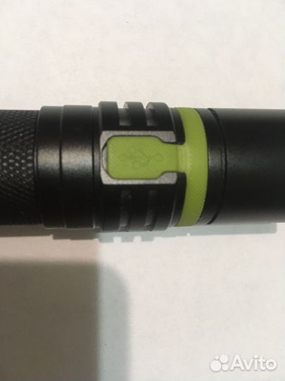 Фонарик fenix UC30