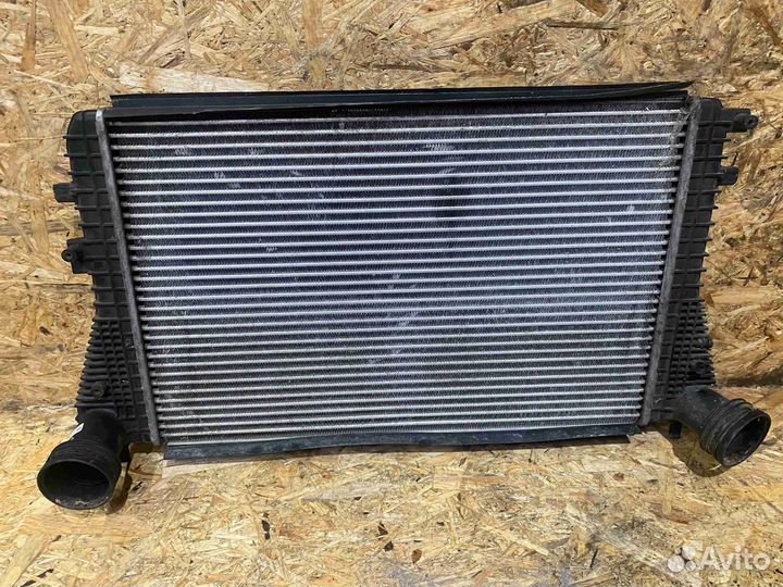 Интеркулер Volkswagen Mk4 (1997—2006) 1K0 145 803