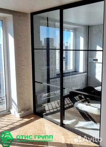 Раздвижные стеклянные перегородки