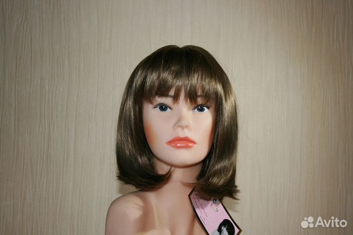 Парики,шиньоны,хвосты