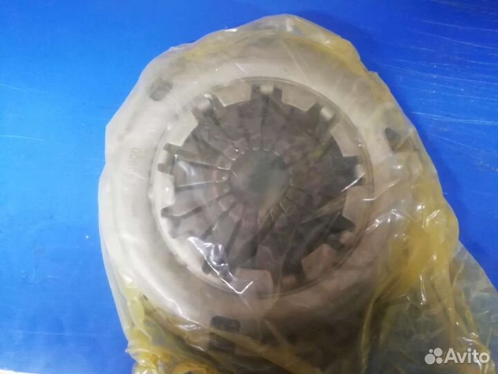 Продам корзину сцепления на Nissan almera classic