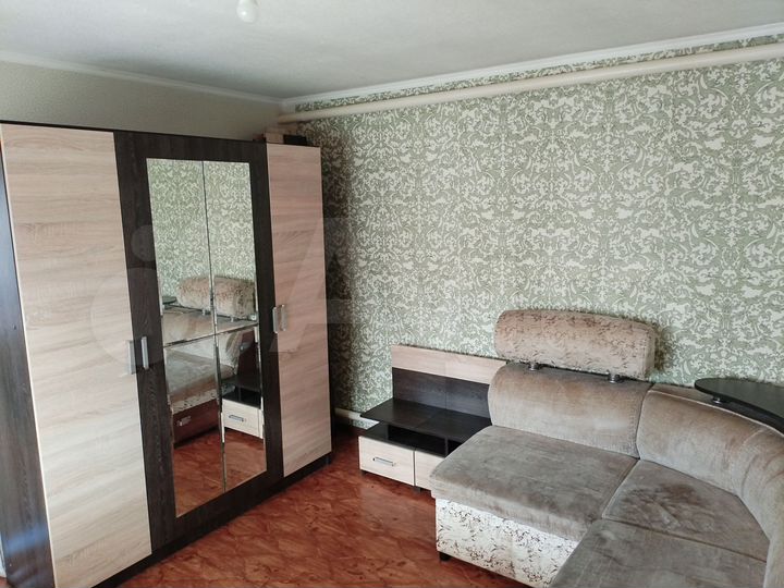 Дом 30 м² на участке 8 сот.