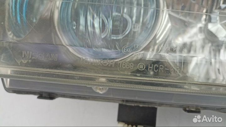 Фара левая Nissan X-Trail T30 2001
