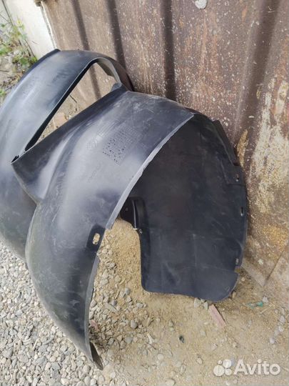 Подкрыльник VW Golf 4