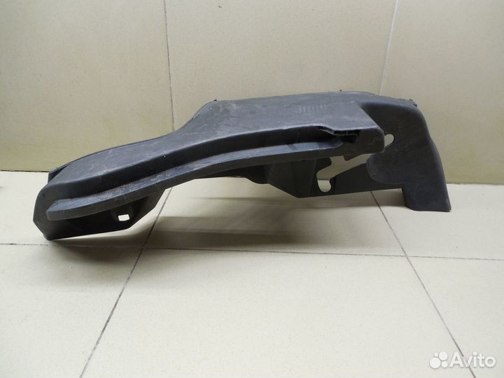 Направляющая шторки багажника Fusion 2002-2012