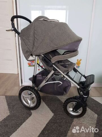Коляска прогулочная
