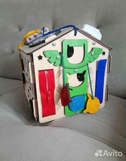 Бизиборд бизидом