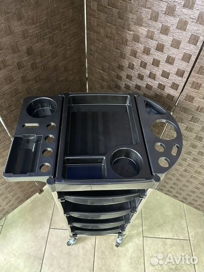 Тележка парикмахерская