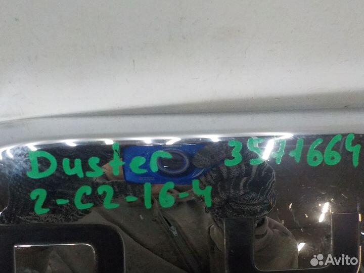 Молдинг крышки багажника Renault Duster 2012