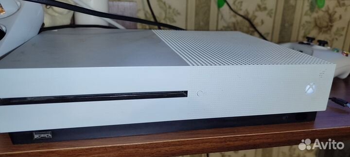 Xbox One s