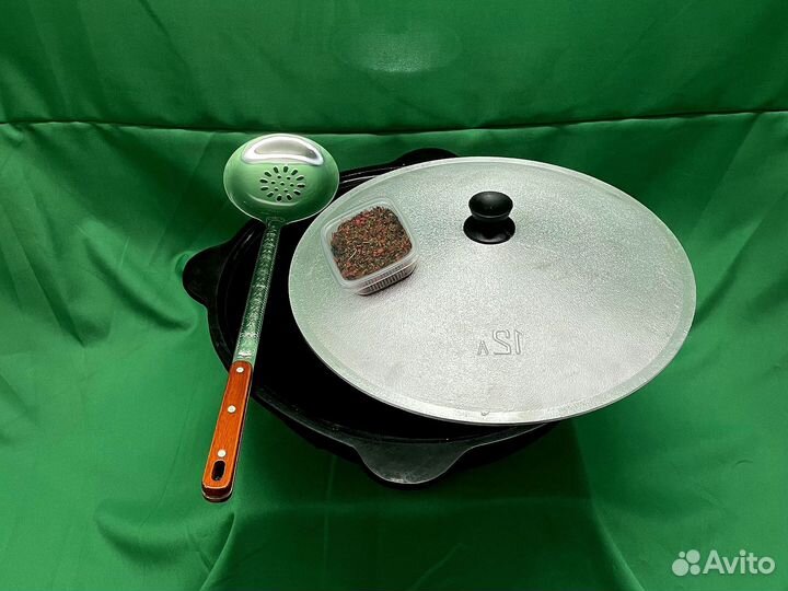 Казан чугунный с ручкой