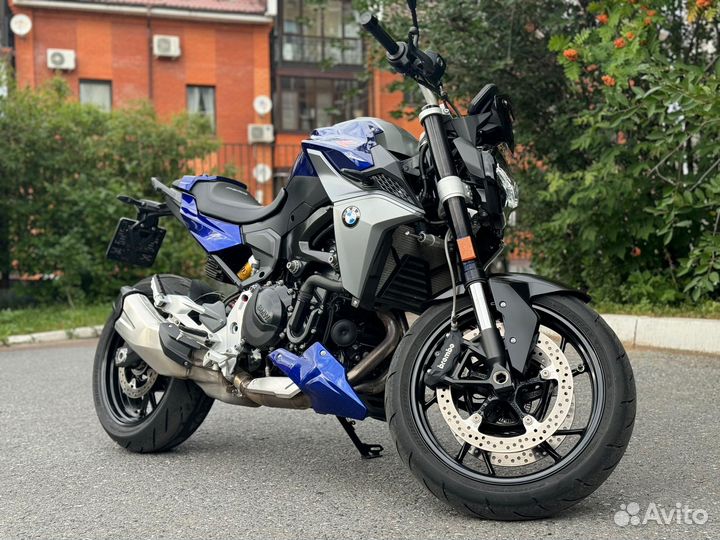 BMW f900r