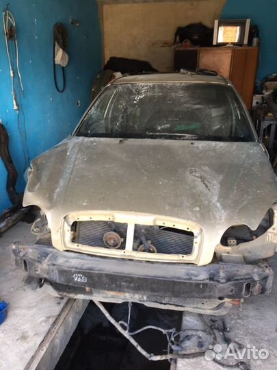 Капот на Хюндай Сонату-5