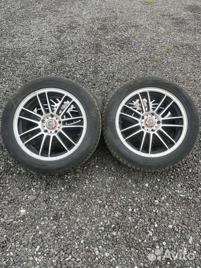 Goodyear UltraGrip Performance 215/55 R17 98